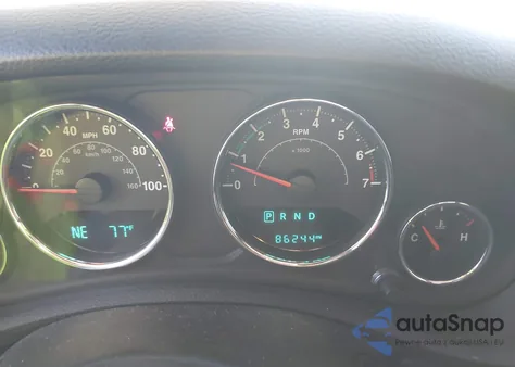 2018 Jeep Wrangler Jk Sahara 4X4 из США, поврежденный, VIN 1C4AJWBG2JL821132